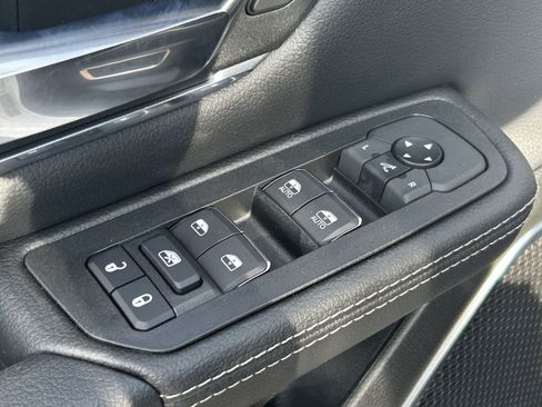 New 2026 RAM 1500 Laramie w/ Off Road Group image 19