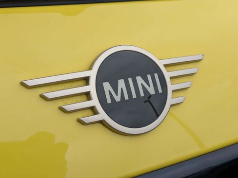 Used 2025 MINI Cooper S FWD image 14