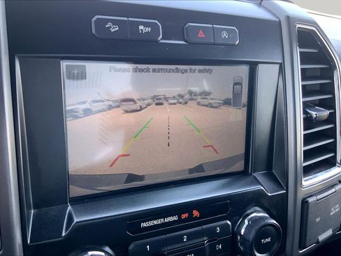 Used 2016 Ford F150 XLT w/ Equipment Group 302A Luxury AWD/4WD image 27