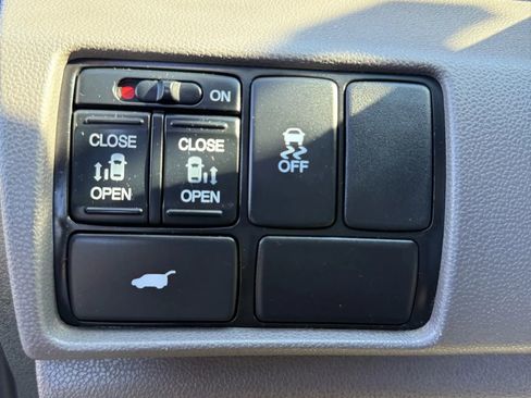 Used 2012 Honda Odyssey EX-L image 32