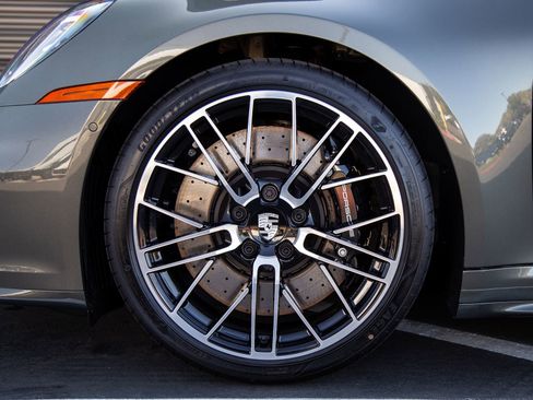 Used 2026 Porsche 911 Carrera S RWD image 12