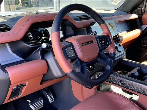 New 2026 Land Rover Defender 110 OCTA image 6