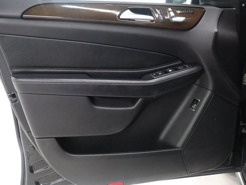 Used 2016 Mercedes-Benz GLE 350 4MATIC w/ Premium Package image 11