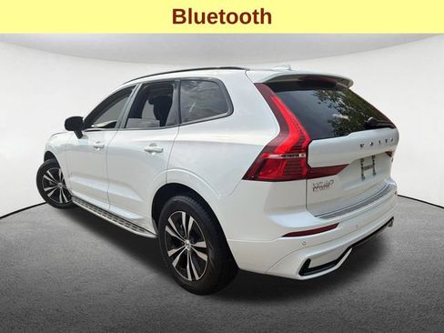 Used 2024 Volvo XC60 B5 Core AWD/4WD image 10