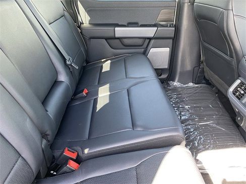 New 2025 Ford F150 Lariat w/ Equipment Group 501A Mid image 15