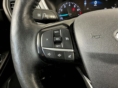 Used 2021 Ford Escape SE w/ SE Sport Appearance Package AWD/4WD image 10