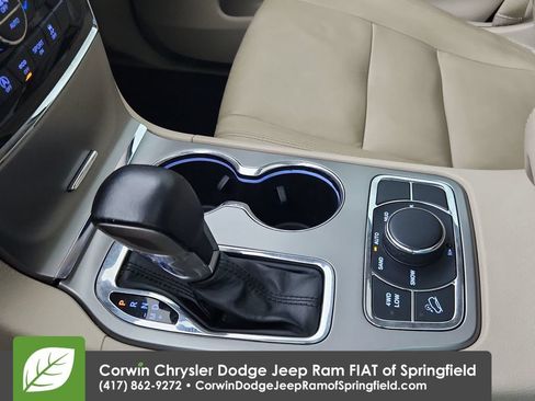 Certified 2020 Jeep Grand Cherokee Limited AWD/4WD image 29