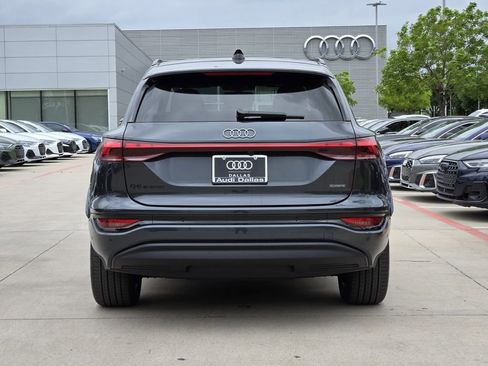 New 2027 Audi Q6 e-tron Premium image 9