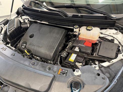 Used 2023 Buick Enclave Essence w/ Experience Buick Package image 36