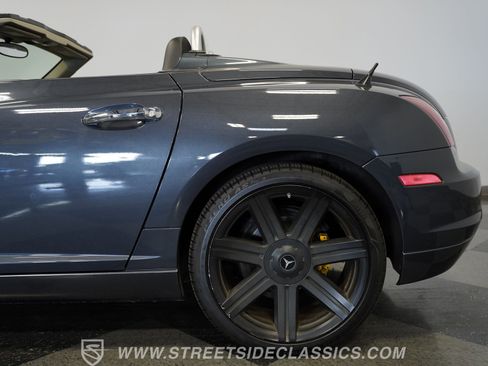 Used 2006 Chrysler Crossfire Limited image 29