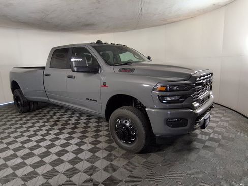 New 2026 RAM 3500 Big Horn AWD/4WD image 3