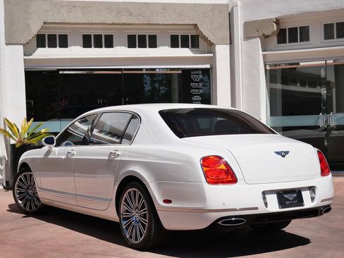 Used 2009 Bentley Flying Spur Flying Spur Speed image 3