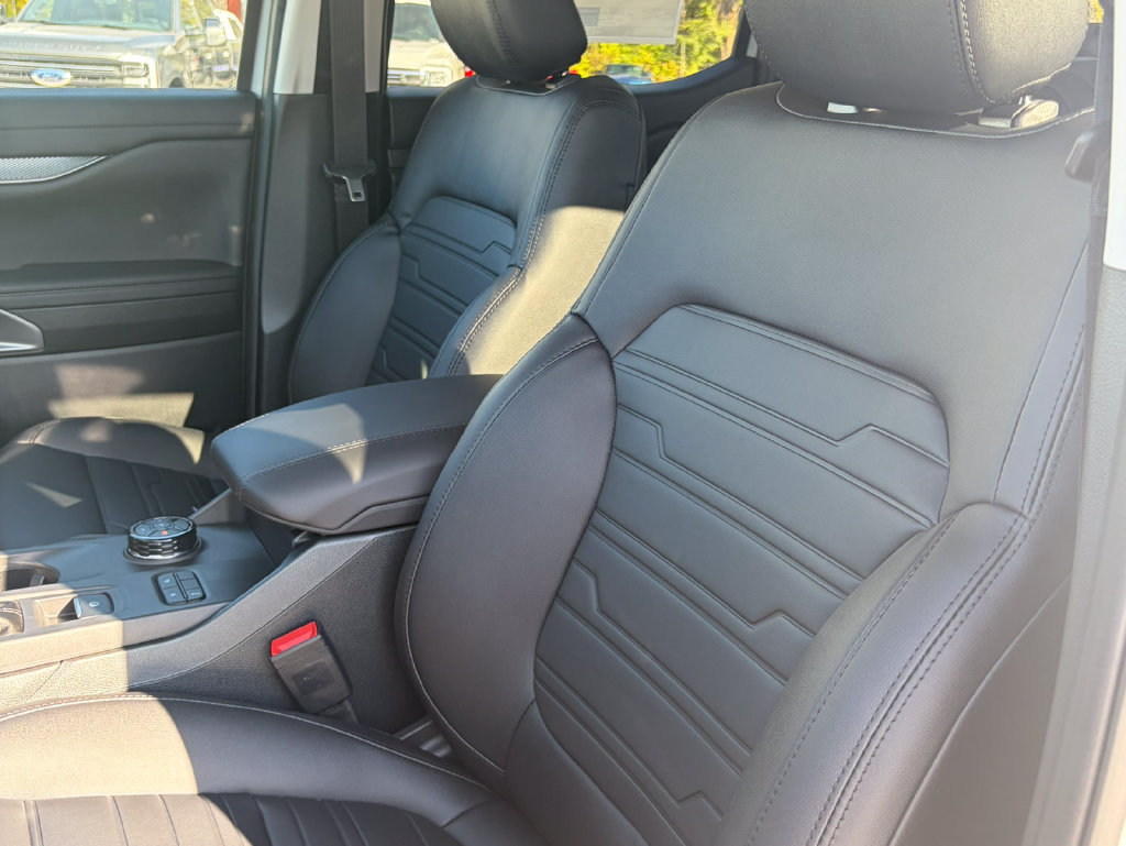 New 2026 Ford Ranger Lariat w/ Black Appearance Package AWD/4WD image 18