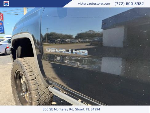 Used 2015 GMC Sierra 2500 Denali w/ Duramax Plus Package image 25