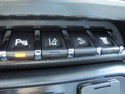 Used 2015 Chevrolet Silverado 2500 LTZ w/ Duramax Plus Package AWD/4WD image 52