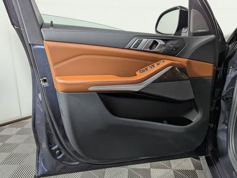 Used 2021 BMW X5 M50i w/ Dynamic Handling Package image 8