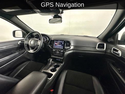 Used 2021 Jeep Grand Cherokee Laredo X AWD/4WD image 2