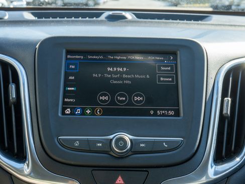 Used 2020 Chevrolet Equinox LT image 15