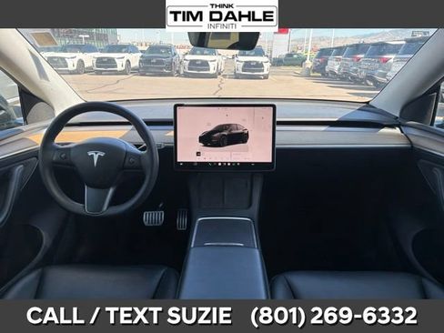 Used 2023 Tesla Model Y Performance AWD/4WD image 2