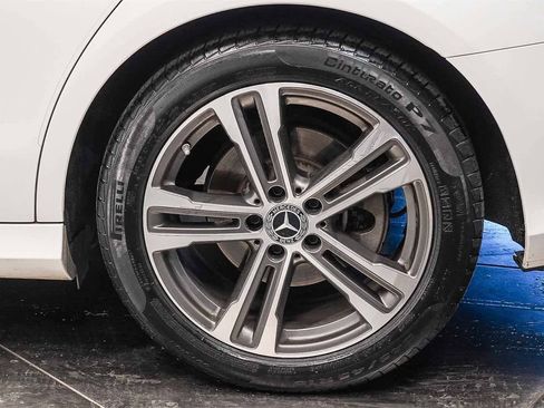 Used 2021 Mercedes-Benz E 350 Sedan image 11