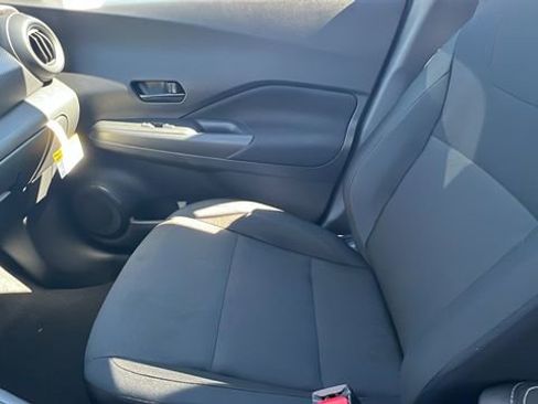 New 2025 Nissan Kicks Play S image 22