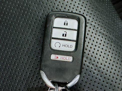 Used 2017 Honda Ridgeline RTL-T image 40