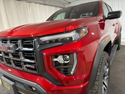 Certified 2024 GMC Canyon AT4 AWD/4WD image 14