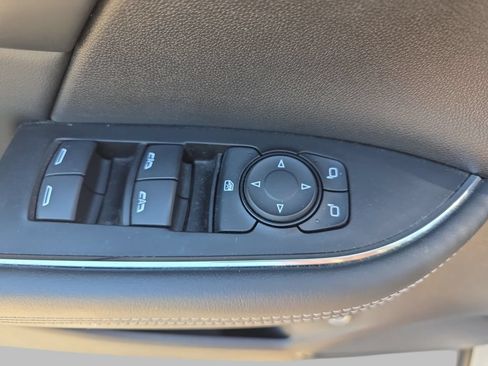 Certified 2023 Buick Envision Essence AWD/4WD image 32
