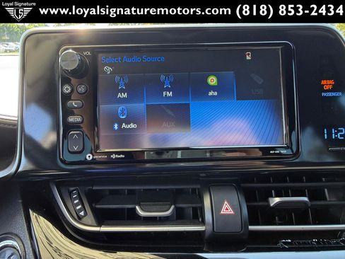 Used 2018 Toyota C-HR XLE FWD image 23