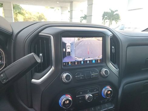 Used 2020 GMC Sierra 1500 AT4 w/ AT4 Premium Package AWD/4WD image 25