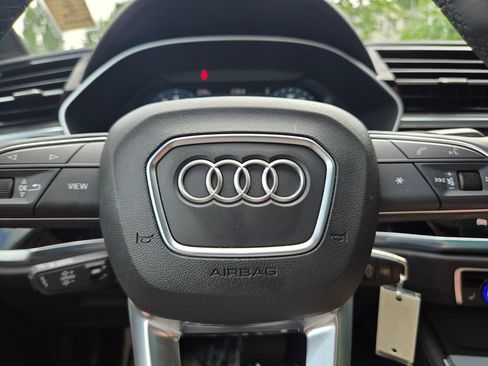Used 2025 Audi Q3 2.0T Premium AWD/4WD image 23
