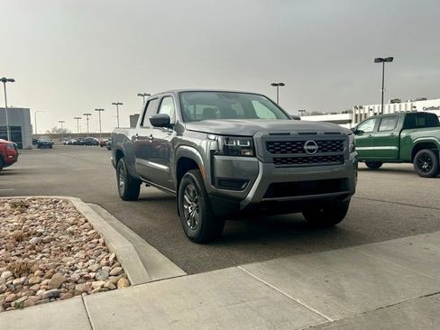 New 2026 Nissan Frontier SV w/ SV Convenience Package image 3