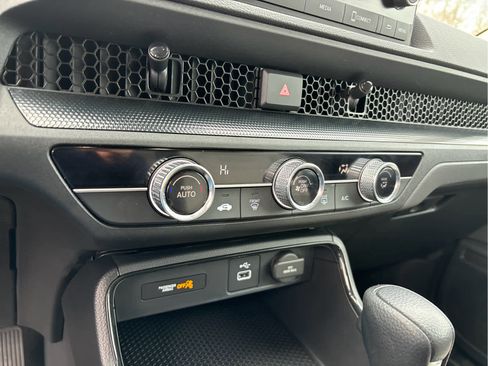 Certified 2024 Honda CR-V LX image 15