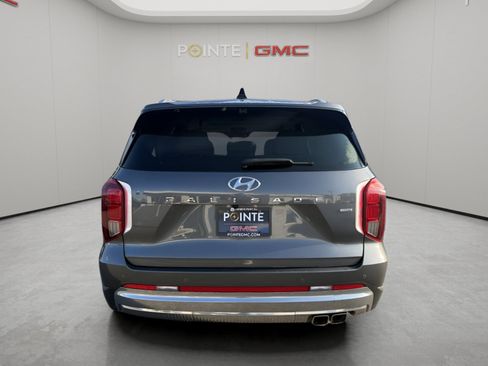 Used 2023 Hyundai Palisade Calligraphy AWD/4WD image 4