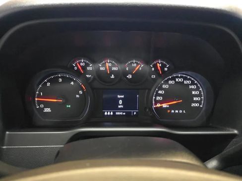 Used 2024 Chevrolet Silverado 2500 Custom w/ Custom Value Package AWD/4WD image 16