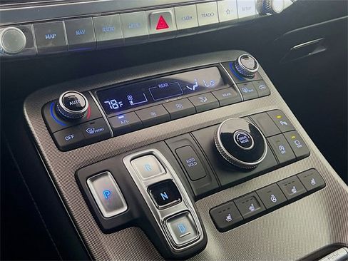 Used 2020 Hyundai Palisade Limited image 14