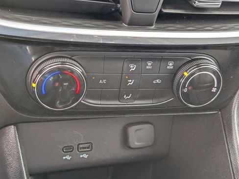 Certified 2024 Buick Encore GX Sport Touring image 15