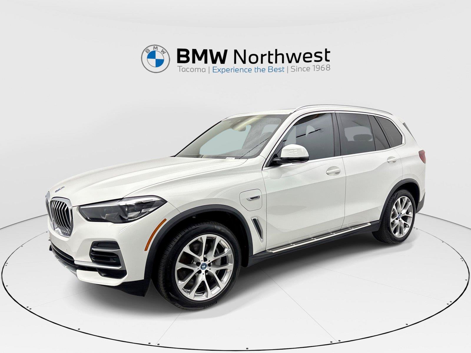 Used 2022 BMW X5 xDrive45e w/ Luxury Seating Package AWD/4WD image 1