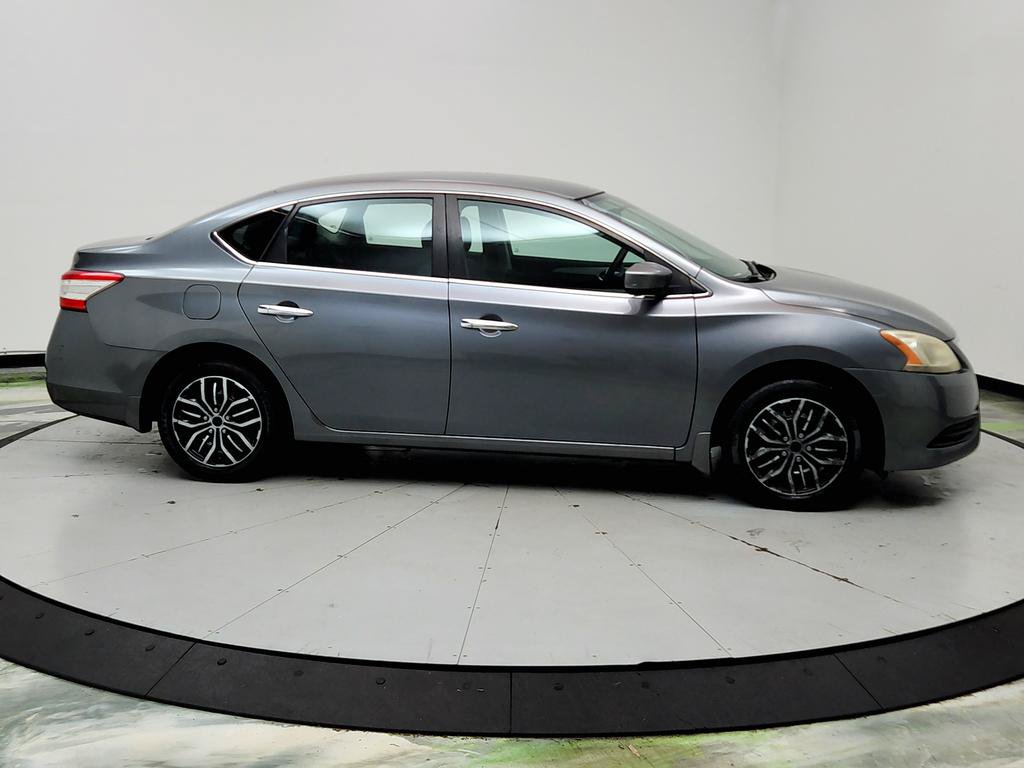 Used 2015 Nissan Sentra S FWD image 4