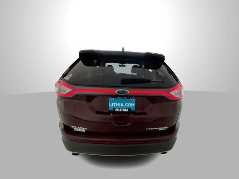 Used 2017 Ford Edge Titanium w/ Technology Package AWD/4WD image 7
