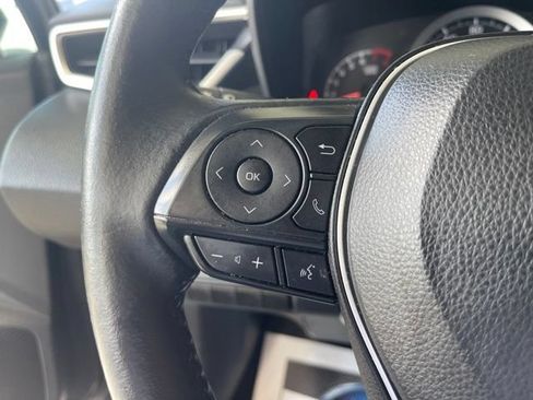 Used 2021 Toyota Corolla SE FWD image 12