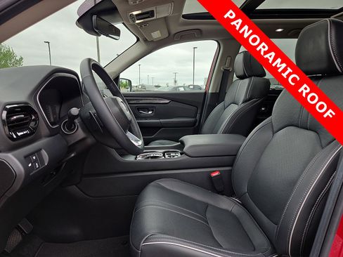 Used 2025 Honda Pilot Elite image 17