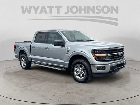 Used 2025 Ford F150 XLT w/ Equipment Group 301A Standard image 7