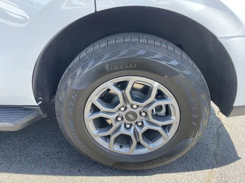 Used 2025 Ford Expedition Active AWD/4WD image 8