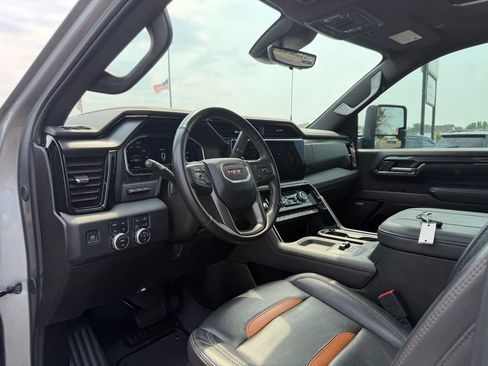 Used 2024 GMC Sierra 2500 AT4 w/ AT4 Premium Plus Package AWD/4WD image 23