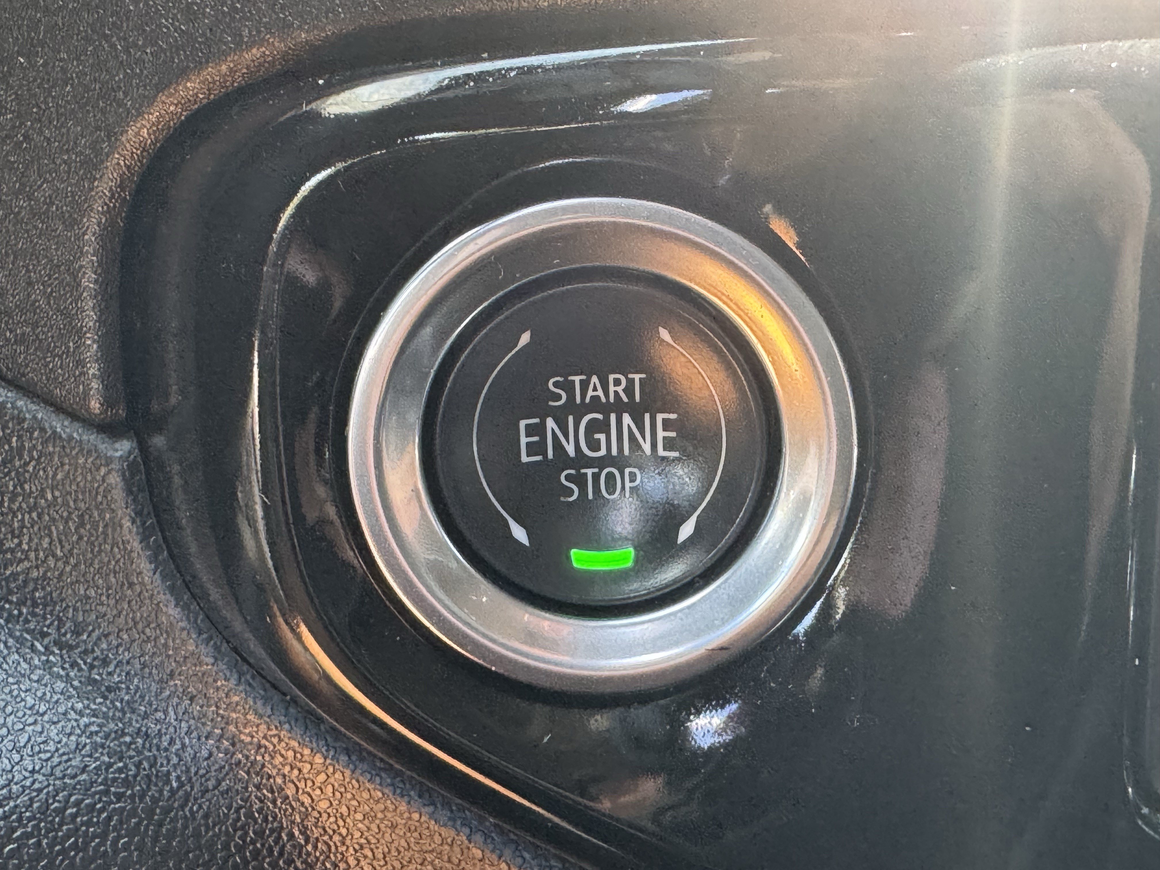 Used 2025 Chevrolet Silverado 1500 LT w/ Texas Edition Plus RWD image 19