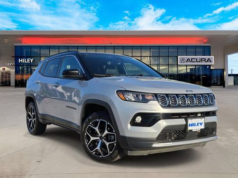 Used 2025 Jeep Compass Limited AWD/4WD image 1