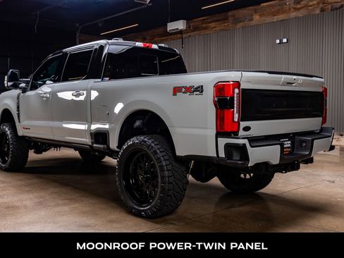 Used 2026 Ford F250 Platinum AWD/4WD image 7