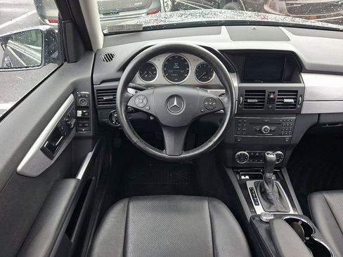 Used 2010 Mercedes-Benz GLK 350 4MATIC image 11