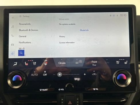 Used 2024 Lexus GX 550 w/ Accessory Package (2T) AWD/4WD image 23